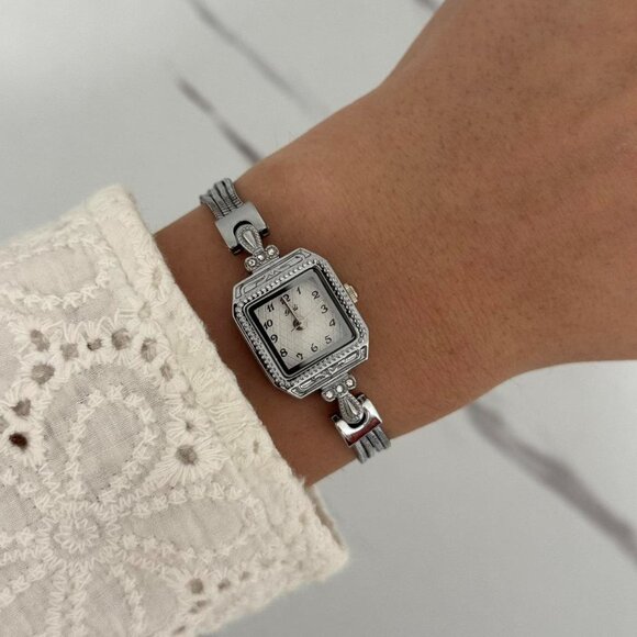 SKU:0460 Retro tiny silver mini square watch + in‎ a gift box stainless steel